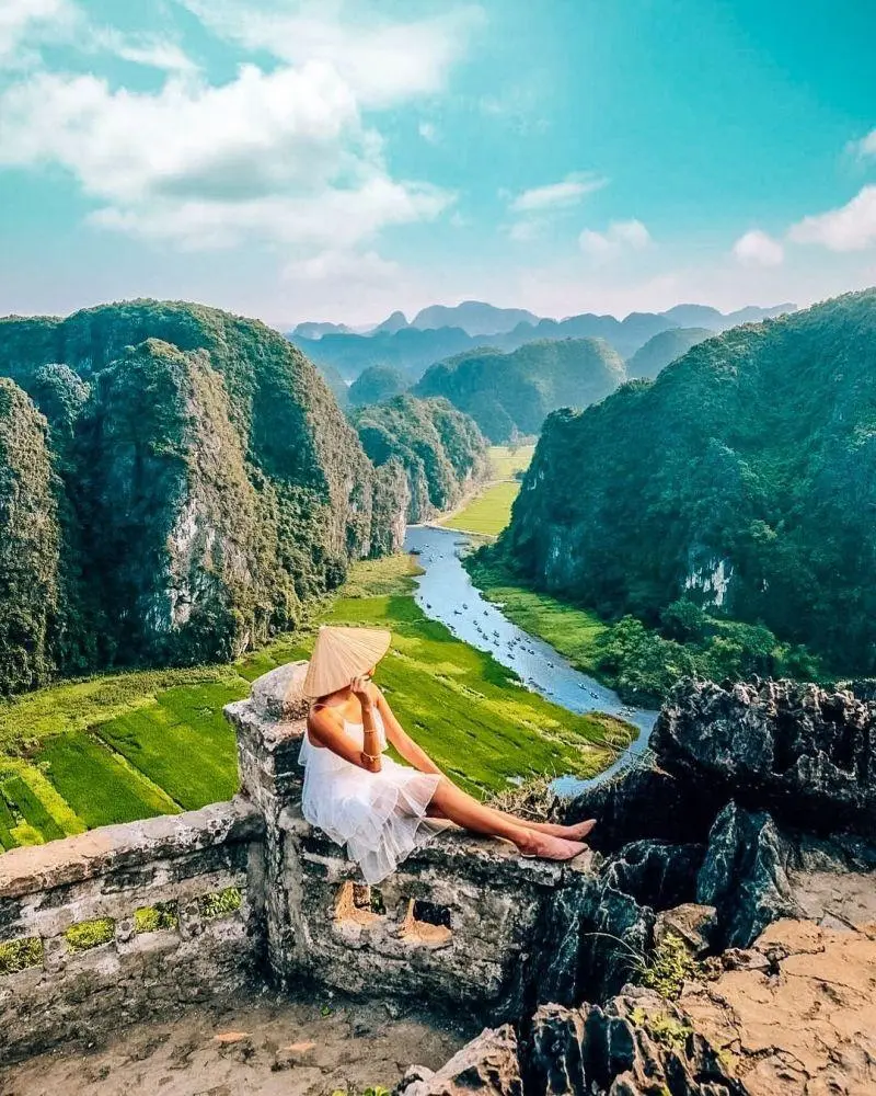 Tam Coc boat ride & Hang Mua trek - Full day