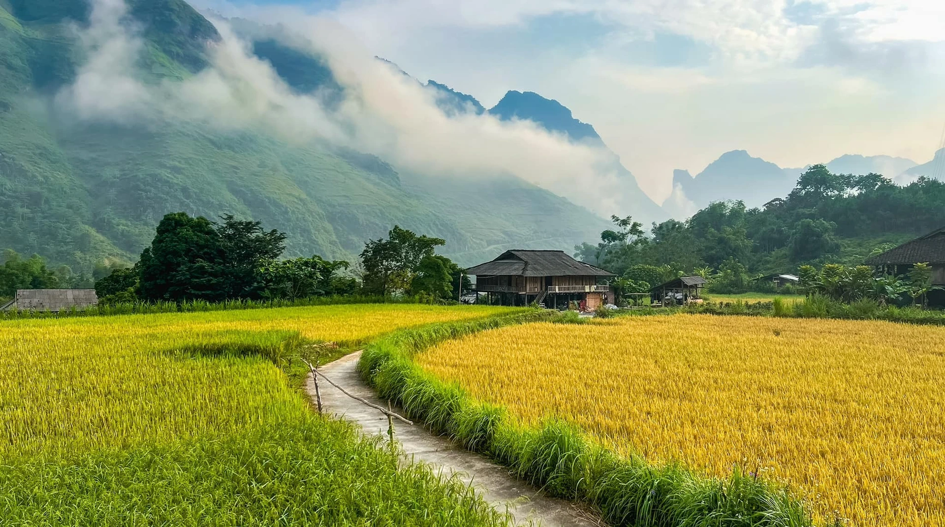 Du Già yên bình trên cao nguyên đá